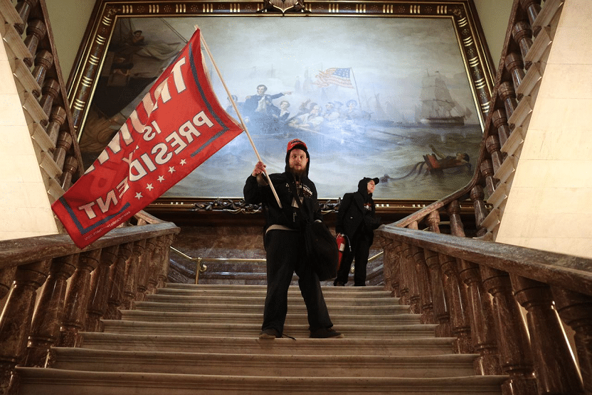 Chaos au Capitole : Il faut construire un mouvement pour vaincre l’extrême droite