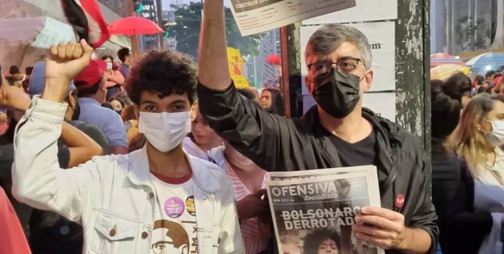 Contre les putschistes : mobilisation générale pour nos droits et un changement radical!