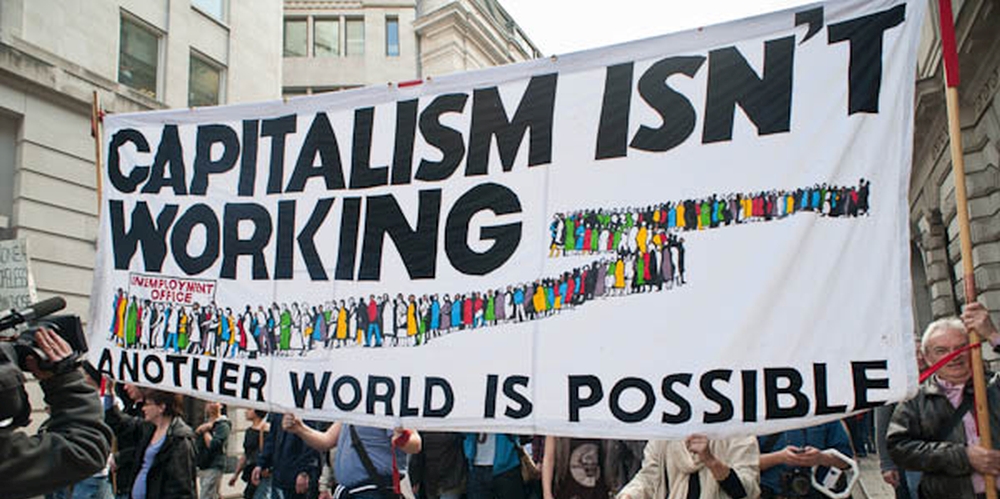 Le socialisme va-t-il à l’encontre de la nature humaine?