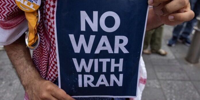 Combattre les riches et leurs guerres : Non à la guerre en Iran!